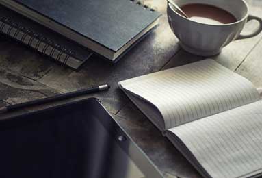 法拉利价格多少／法拉利价格多少钱一辆