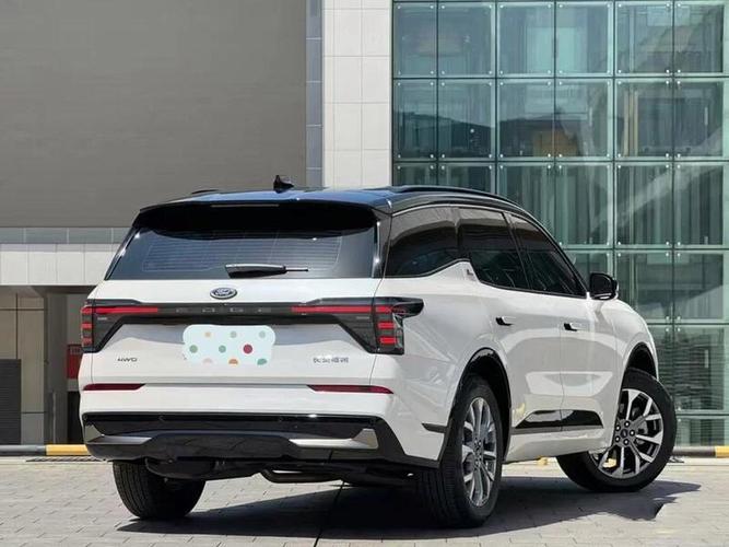 【福特锐界l价格,福特锐界l五座新款2025款图片】