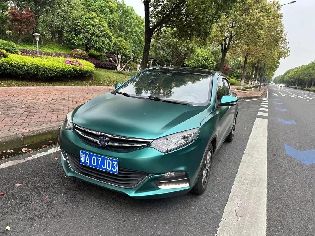 长安逸动xt2016款(长安逸动xt2016款导航升级)